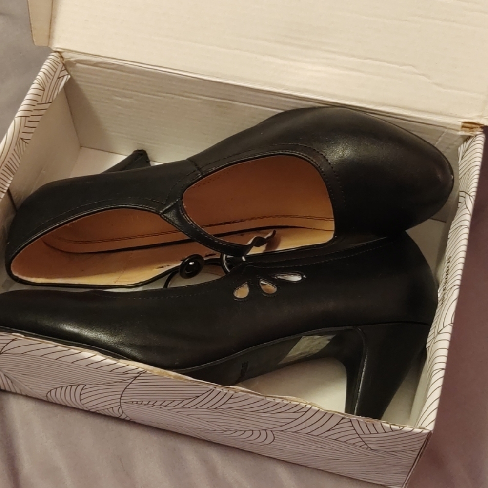 Chase and Chloe heels